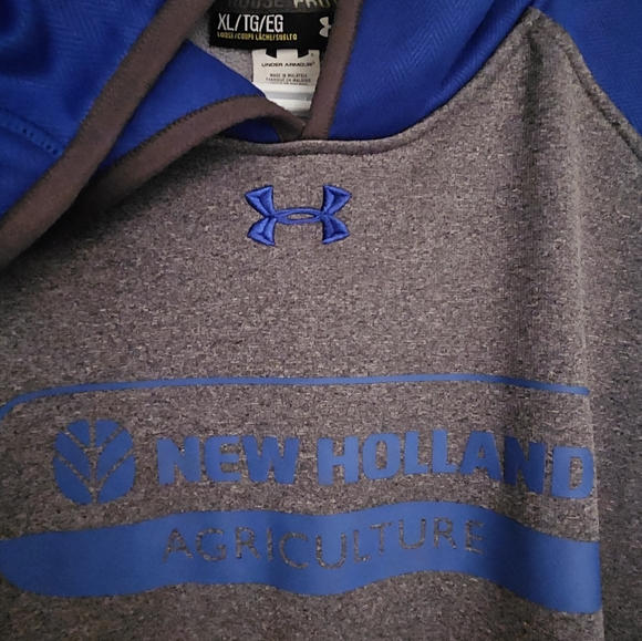Under armour hoody - Picture 3 of 3